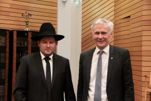 Professor Dr. Jochen Cornelius-Bundschuh und Landesrabbiner Moshe Flomenmann